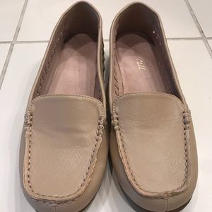 Aerosoles 7.5 loafers
